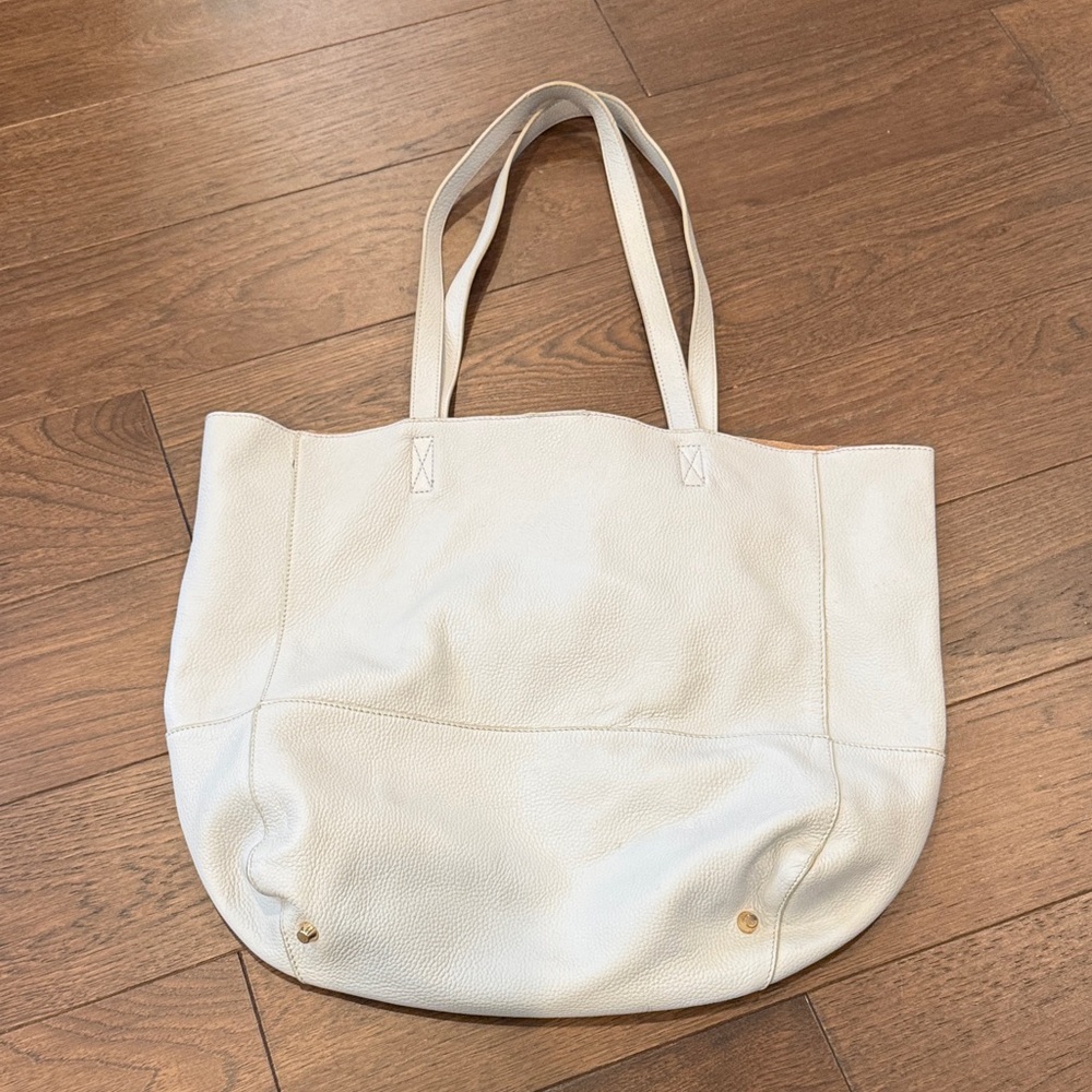 Saks Fifth Avenue Elegant White Leather Tote Bag